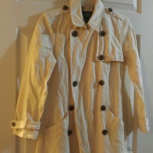Gryphon New York creme trench style jacket